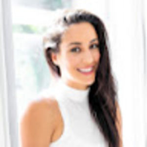 Meet your Posher, Amira